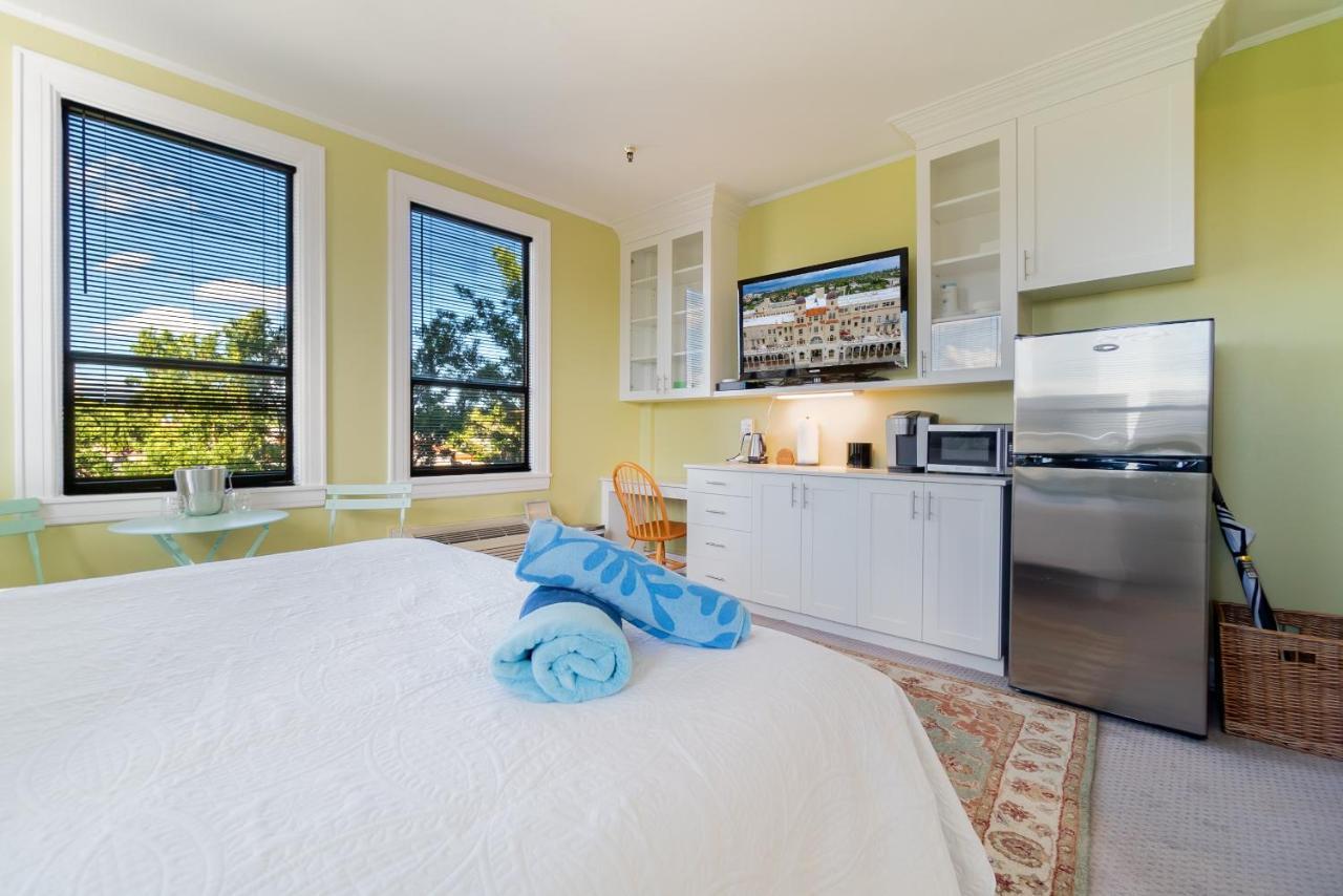 Palm Beach Island Condominiums エクステリア 写真