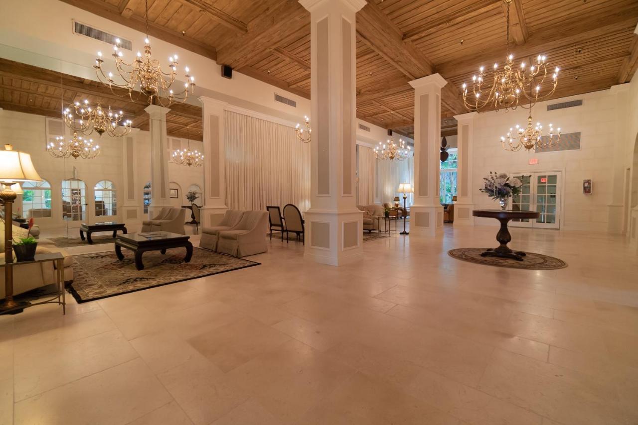 Palm Beach Island Condominiums エクステリア 写真