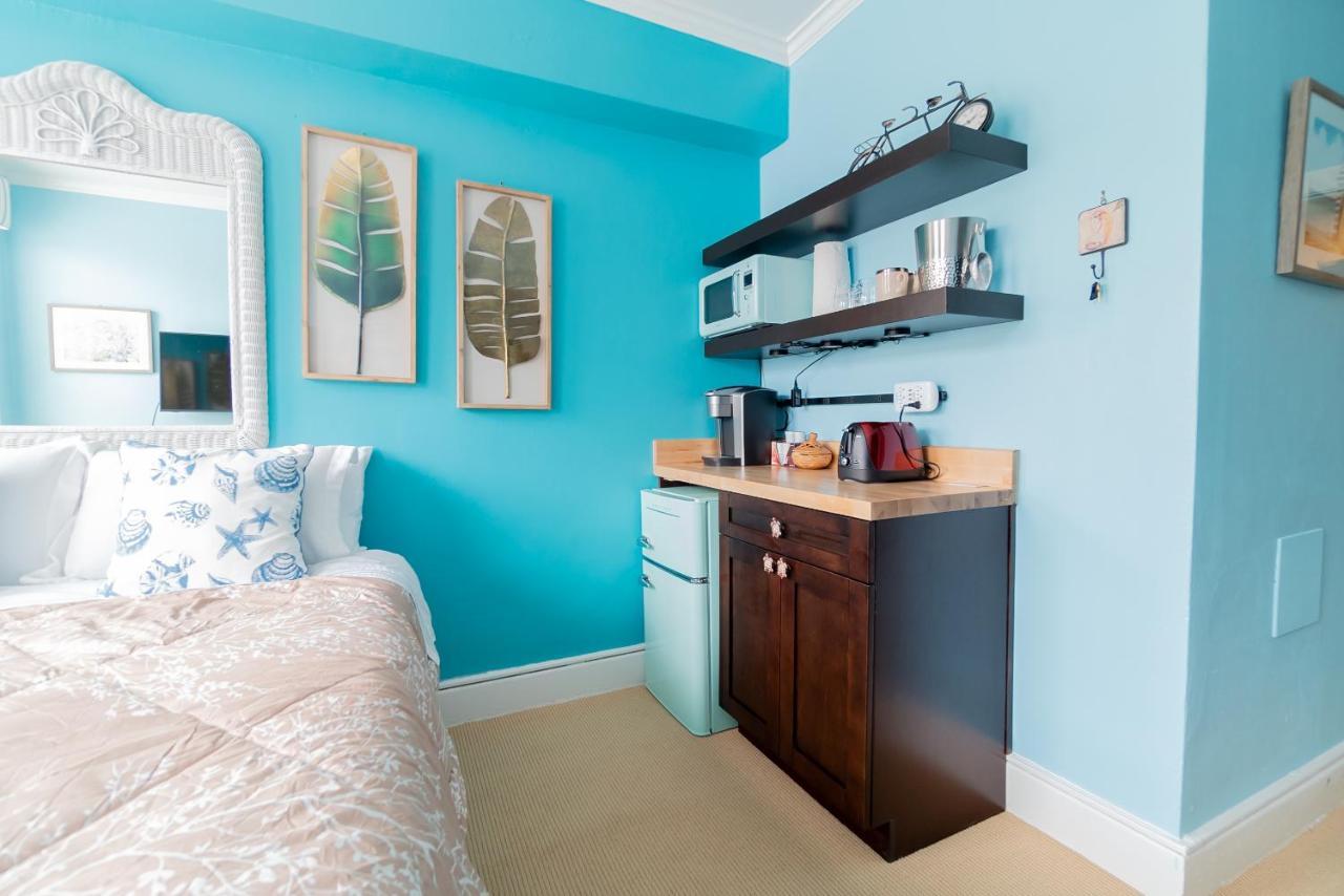 Palm Beach Island Condominiums エクステリア 写真