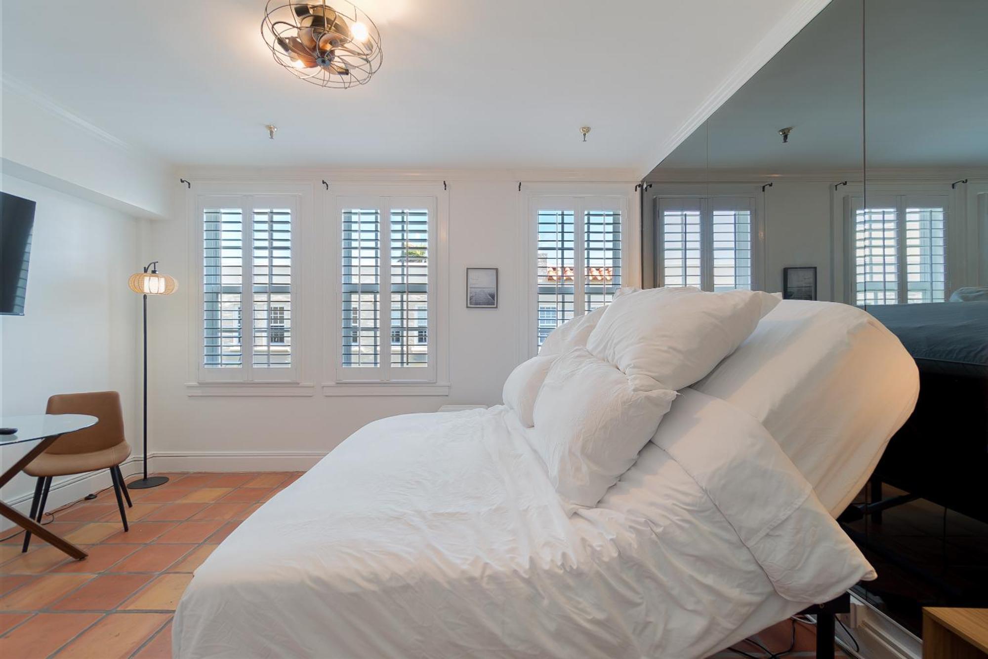 Palm Beach Island Condominiums エクステリア 写真